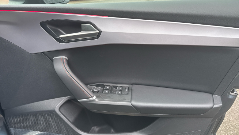 SEAT Leon 1.5 eTSI 150 FR Sport 5dr DSG [DAP] Petrol Hatchback